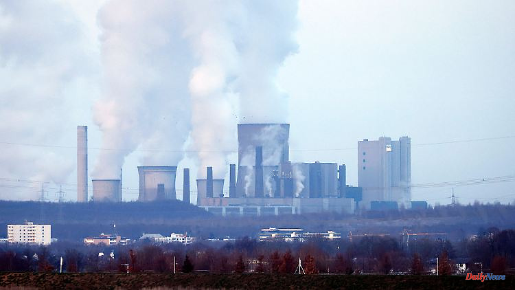 CO2 emissions reach record levels: International Energy Agency raises the alarm