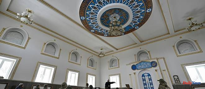 Praying for 'victory': Muslims in Ukraine observe Ramadan