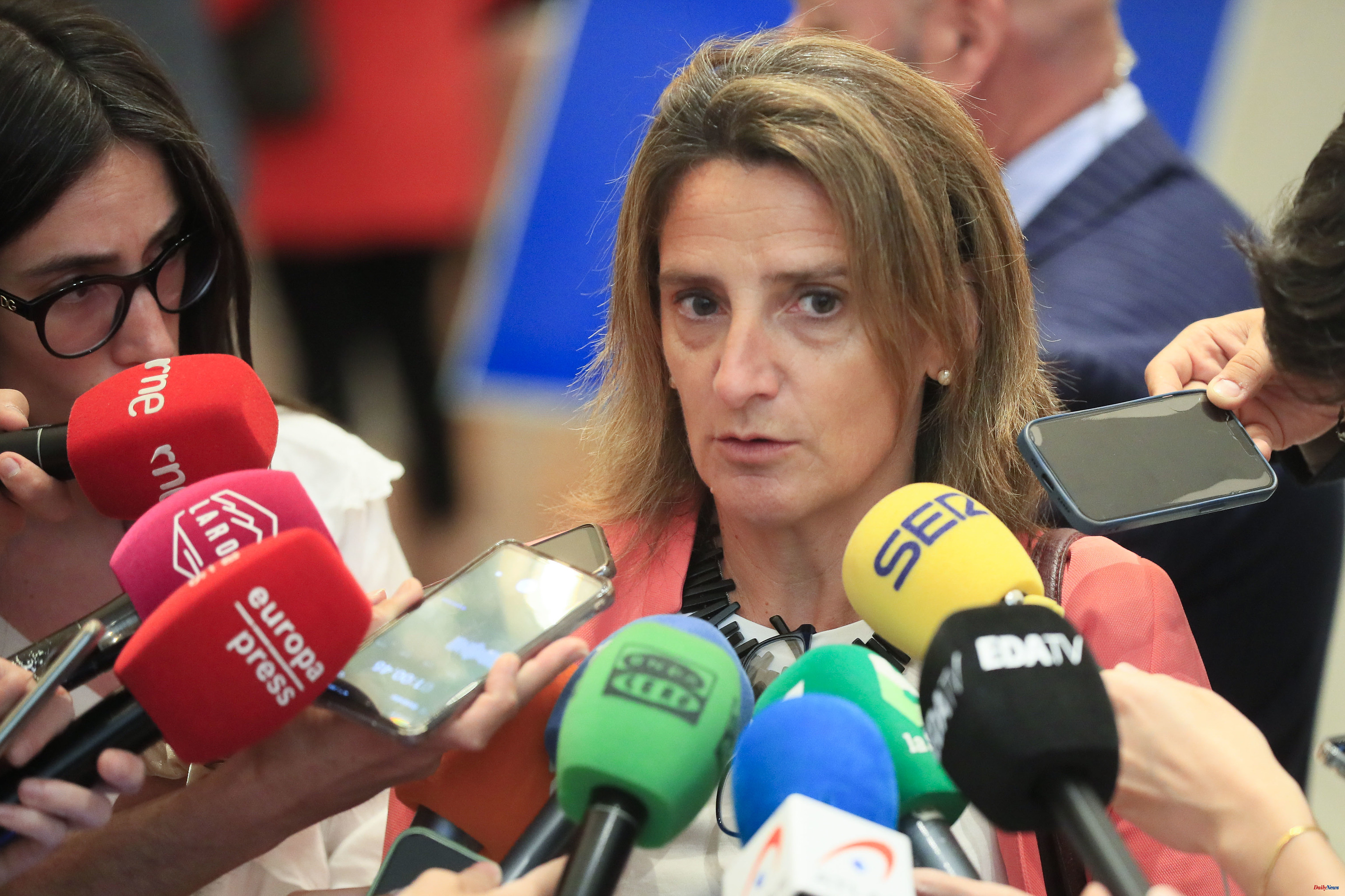 Energía Ribera urges the EU to activate a guarantee certificate after suspicions of the entry of Russian diesel into Spain