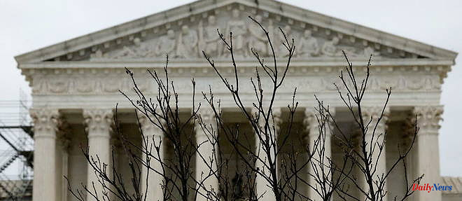 US: Supreme Court Temporarily Upholds Abortion Pill Access