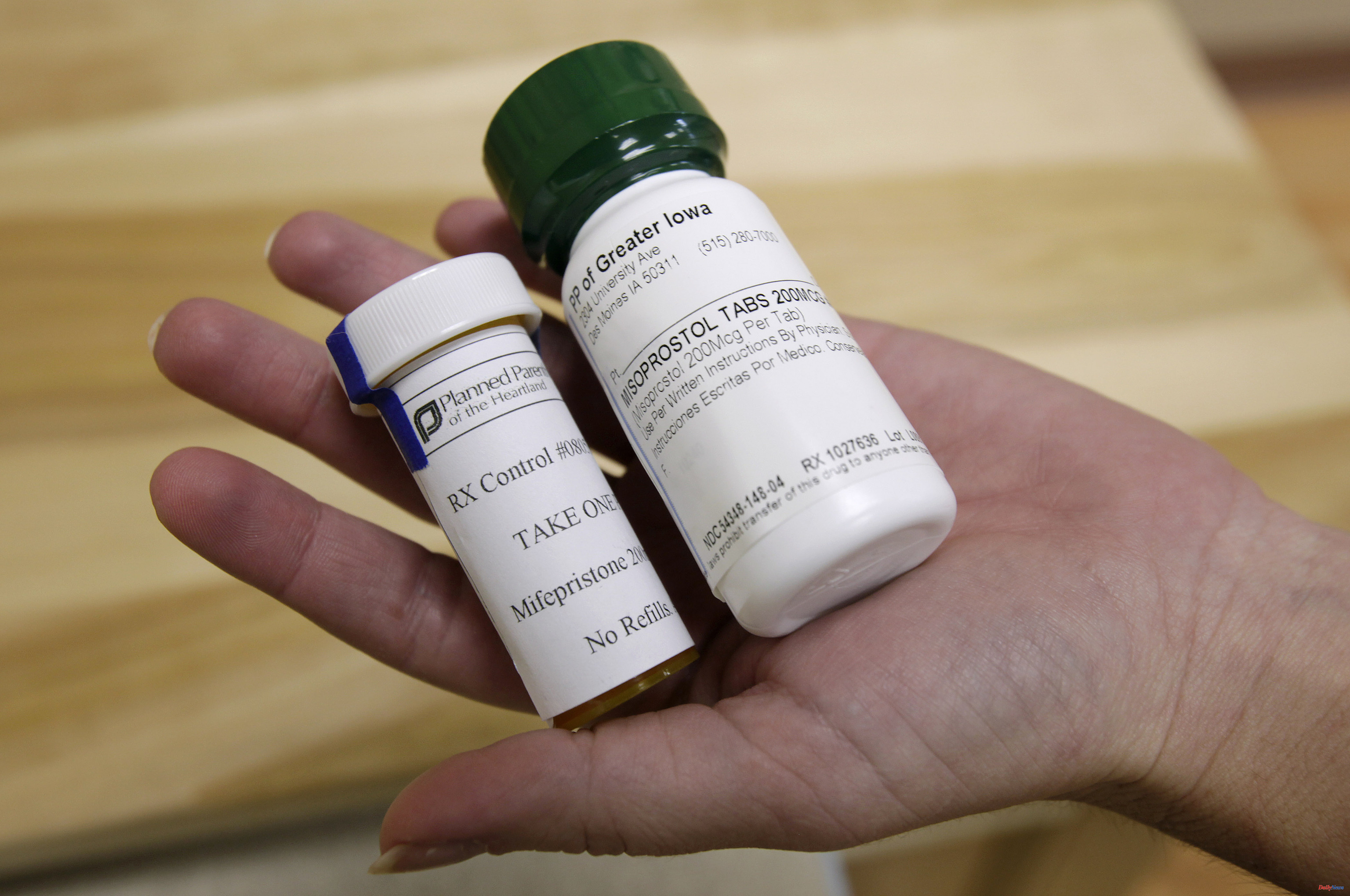 America A US court temporarily authorizes the abortion pill under stricter rules
