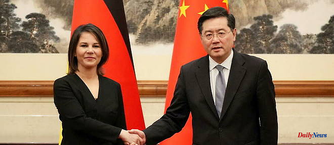 Visiting China, the head of German diplomacy plays European unity