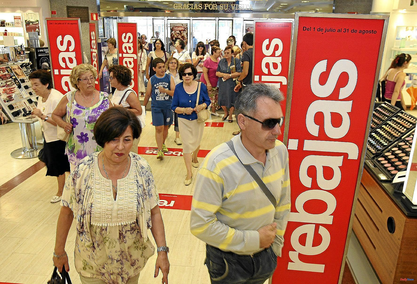 Shopping When do the 2023 summer sales start?