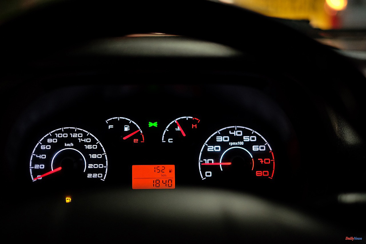 Engine Light indicators of the car: what does each one mean?