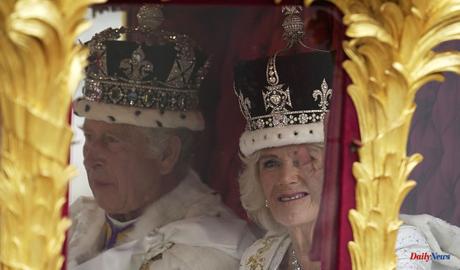 Coronation Coronation of Carlos III: "God save the king!"