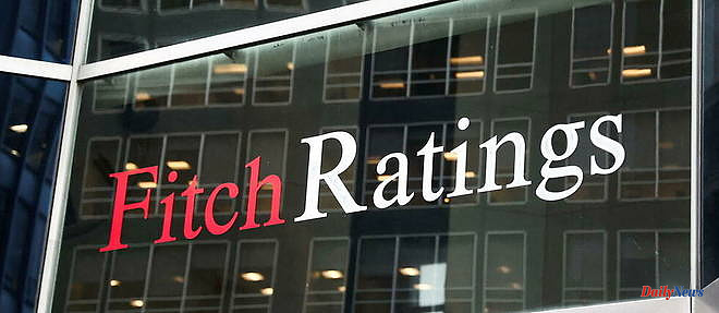 Fitch: US Rating Watched for Possible Cut
