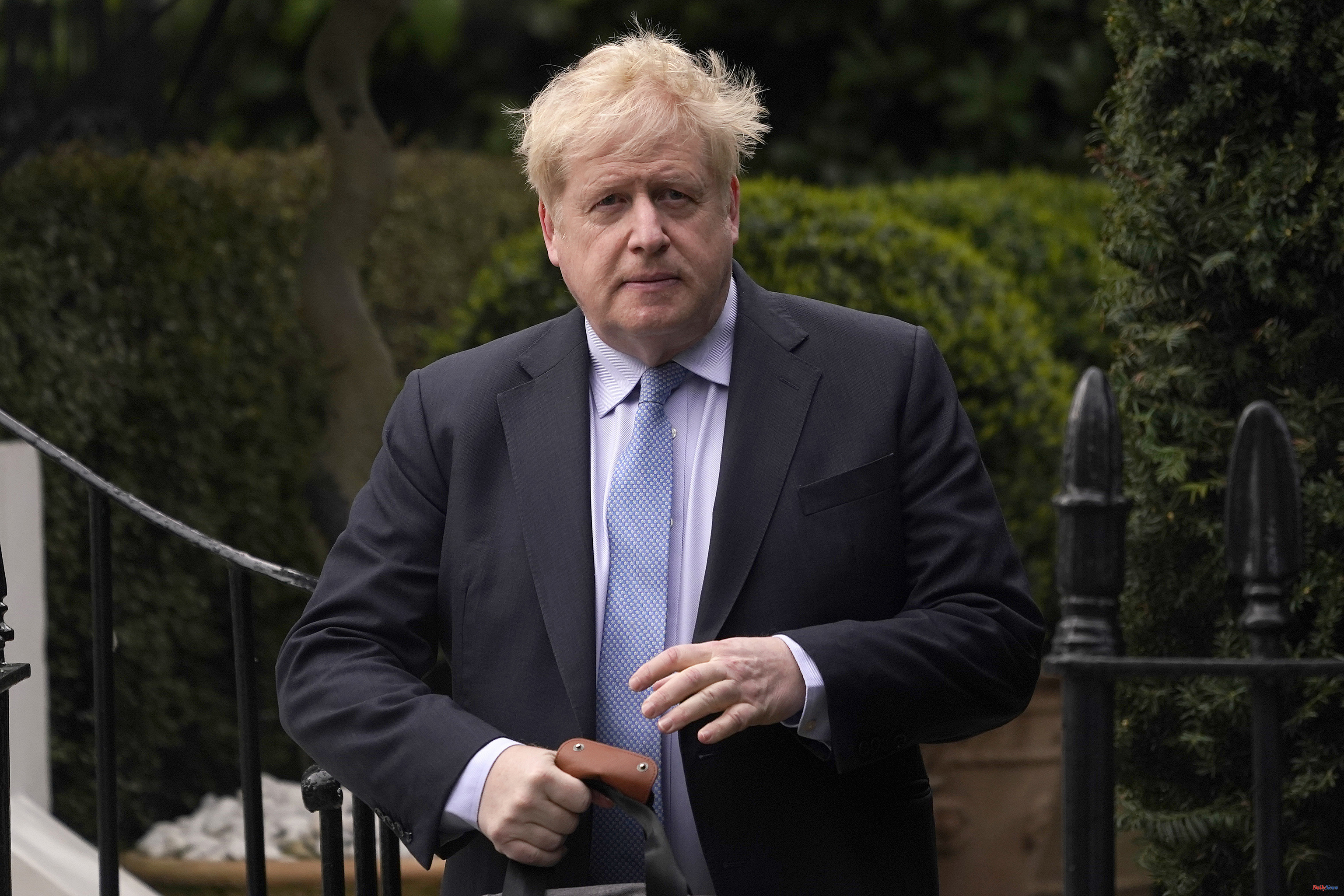 UK Cabinet Ministry refers Boris Johnson to police for breaking Covid rules at Checkers