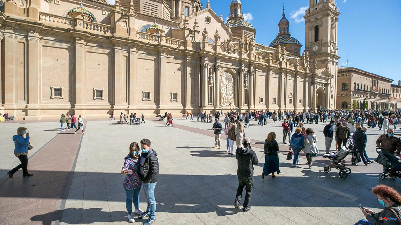 Population Zaragoza is already the fourth city in Spain, surpassing Seville in inhabitants