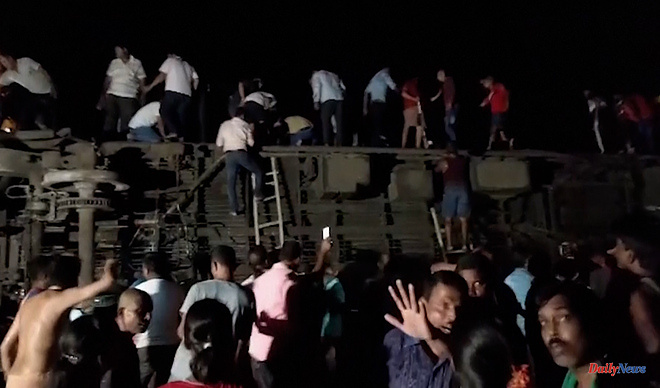 India At least 70 dead and 350 injured in a new rail disaster in India
