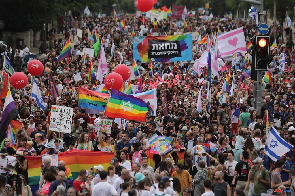 Israel Massive and demanding Pride Parade in Jerusalem
