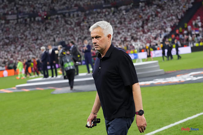 José Mourinho targeted by disciplinary proceedings after insulting the referee of the Europa League final