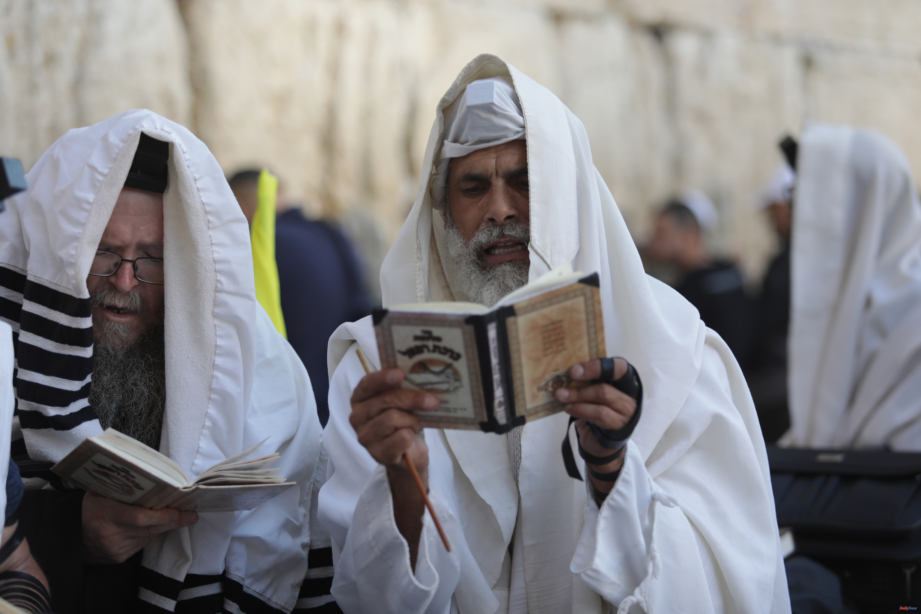 Religion When is Yom Kippur and how is it celebrated in the Jewish community?