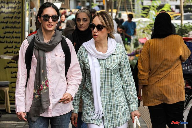 Wearing the veil in Iran: Parliament adopts a law strengthening sanctions against women discovered in public places