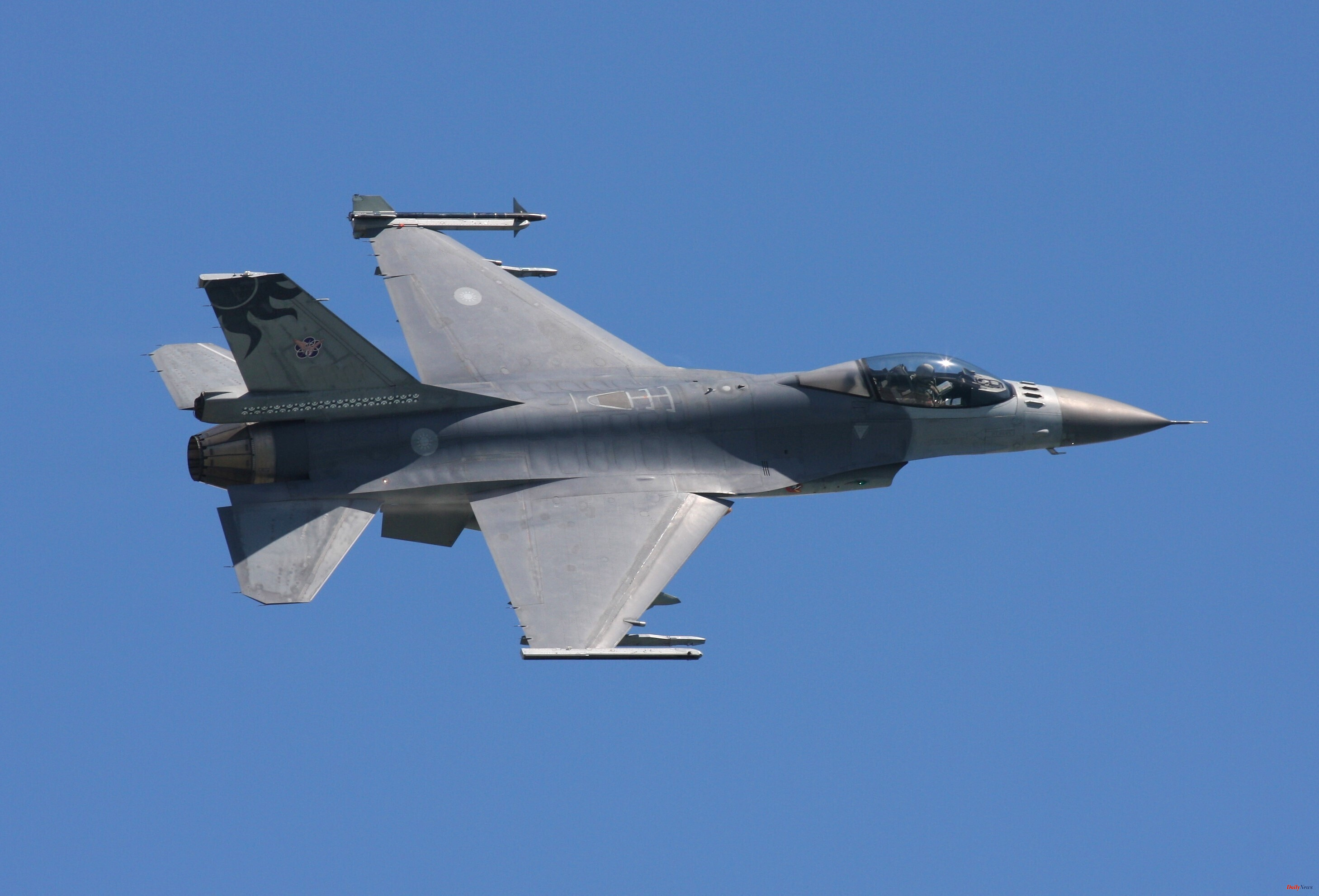 Ukraine War Allies to supply F-16 jets to Ukraine 'soon', NATO says