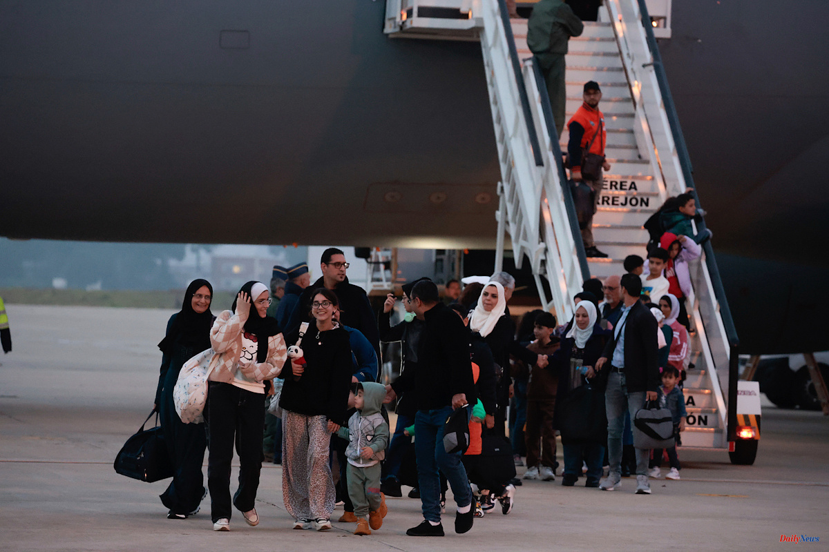 War in Israel A hundred Spaniards and their families evacuated from Gaza arrive in Madrid