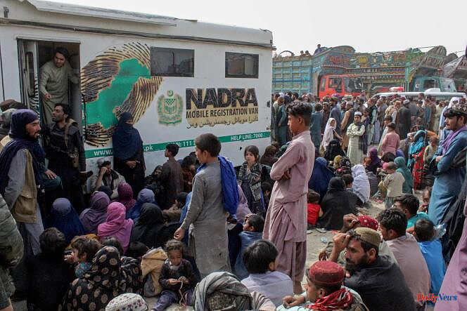 Pakistan: hundreds of thousands of Afghans forced to leave the territory, before the start of expulsions