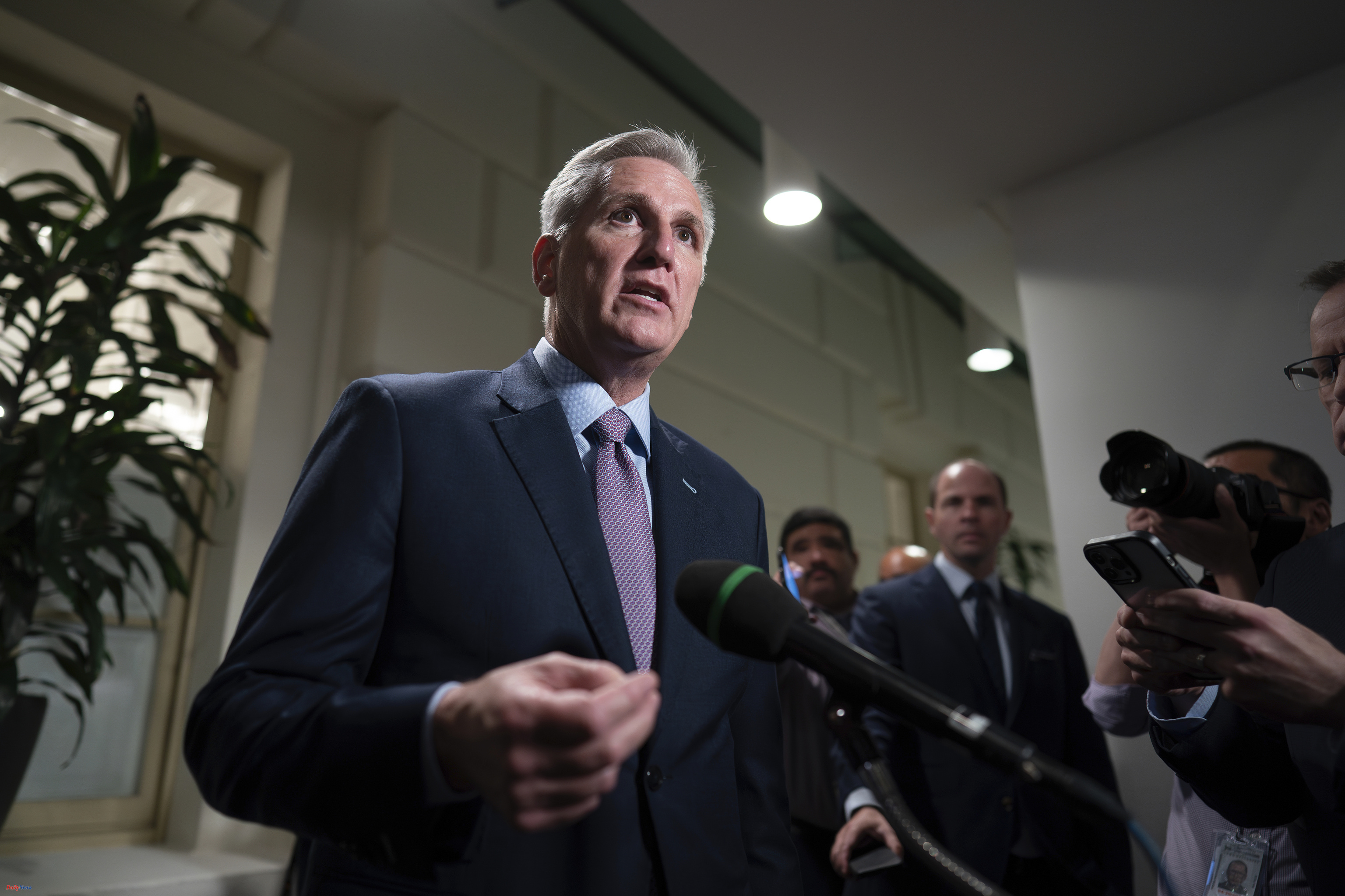USA Former Speaker of the US House of Representatives, Kevin McCarthy, Resigns from Congress
