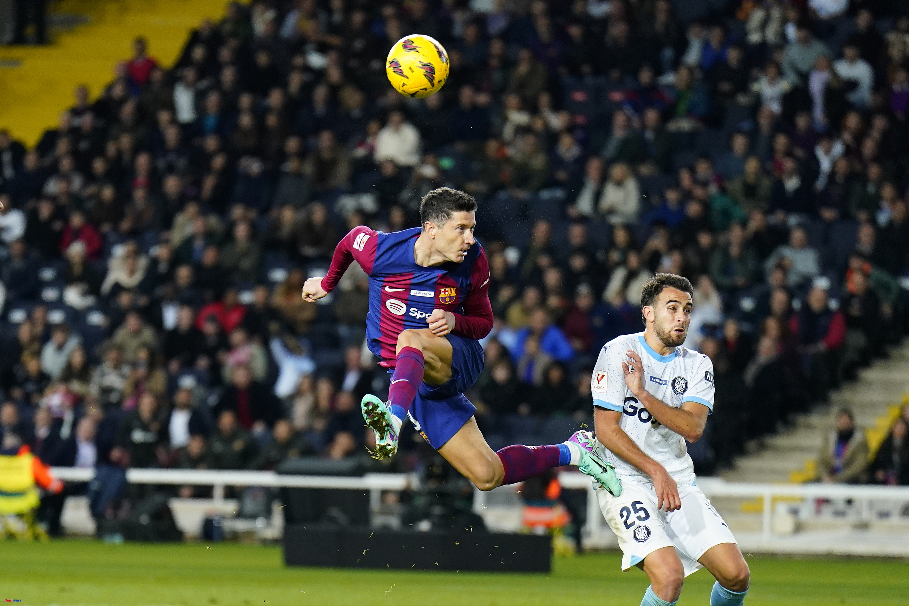 Sports Valencia - Barcelona: schedule and where to watch the League on TV