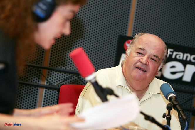 Claude Villers, journalist and radio man, is dead