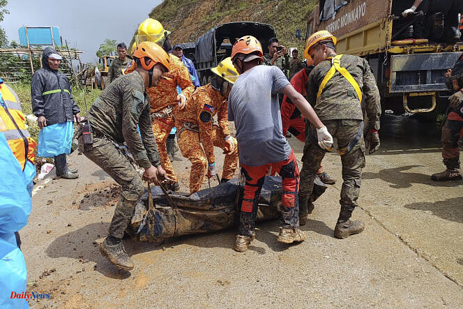Landslide in Philippines kills ten