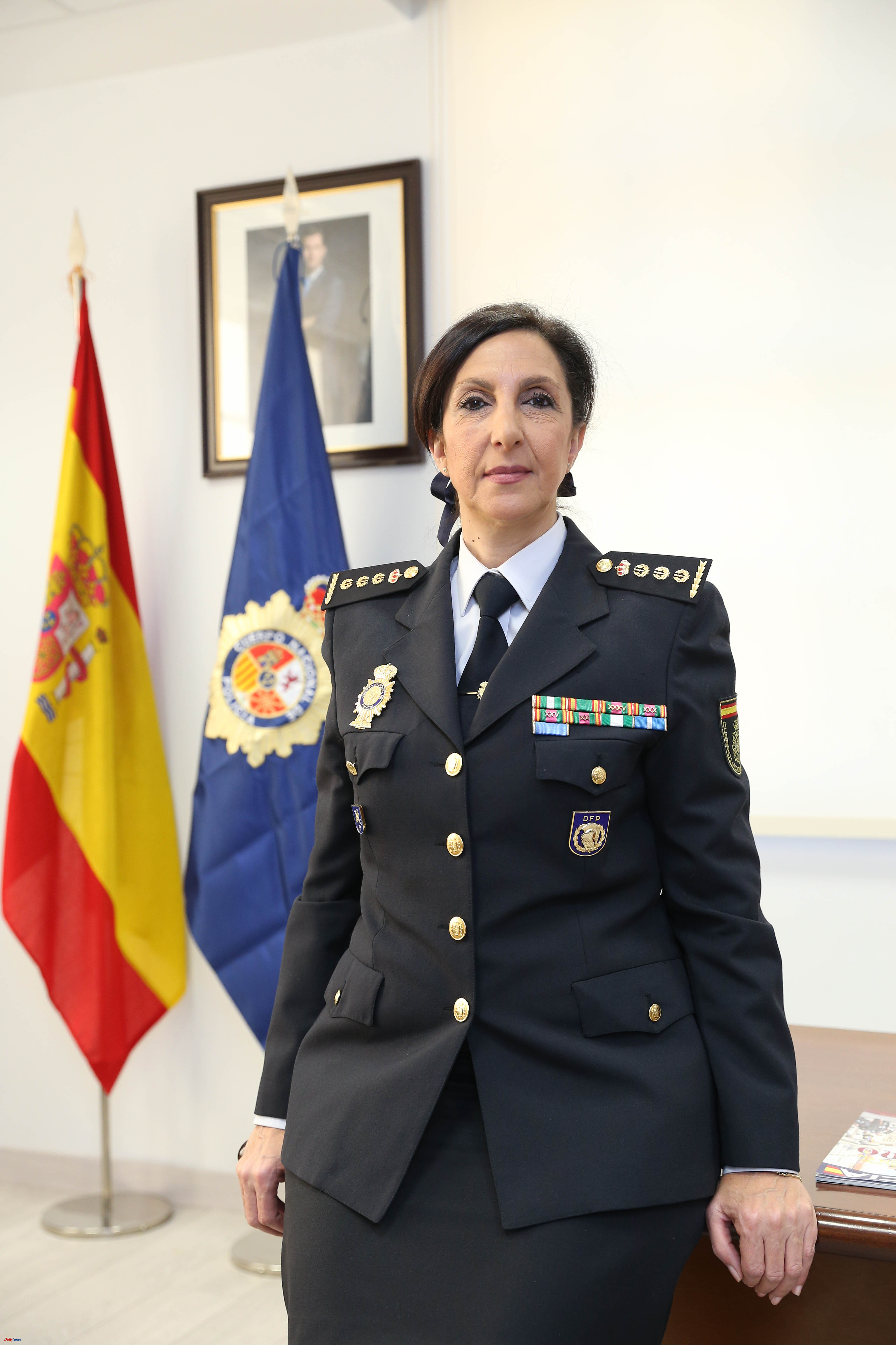Interior Marlaska appoints for the first time a woman who comes from the basic scale as Senior Police Chief