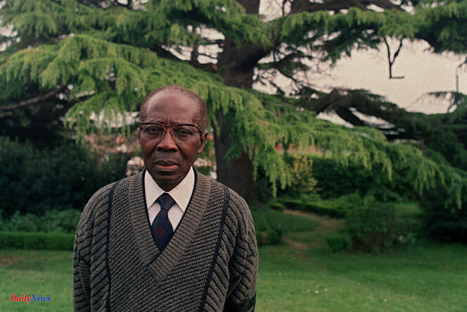 Senegal plans to acquire more than three hundred books that belonged to Léopold Sédar Senghor