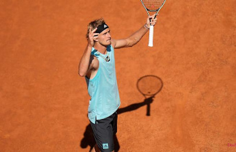 Giants pave the way in Paris: Zverev's eternal struggle against title trauma