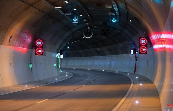 Bavaria: Fighting the permanent traffic jam in front of Garmisch: Oberau tunnel open