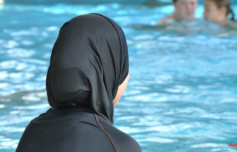 After a push from Grenoble: the French government is targeting "burkinis".