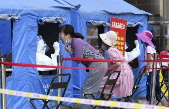 "Legal consequences": Thousands of Beijingers in quarantine despite a negative test