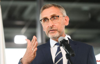 Saxony: Schuster promises consequences after Böhmermann experiment