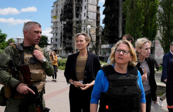 Minister visits Kyiv: Schulze promises Ukraine help with reconstruction