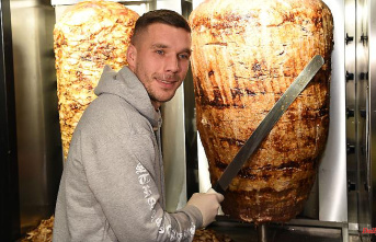 A load of sand for Poldi: "Thomalla has one on the waffle"