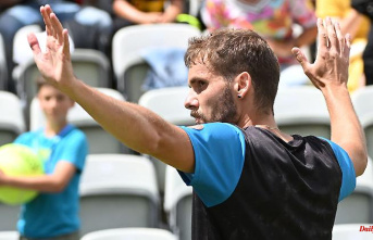 Baden-Württemberg: Tennis professional Otte reached the Stuttgart semi-finals without a fight