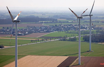 North Rhine-Westphalia: wind turbine hurdle: for climate protectors touchstone for black and green