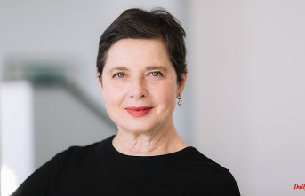 Cinema, advertising and "Green Porn": Isabella Rossellini - daughter of stars, herself a star