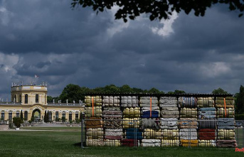 A lot is different this time: Documenta takes Reisscheune as a model