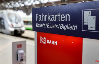 Judgment no longer contestable: Bahn must introduce gender-neutral salutation
