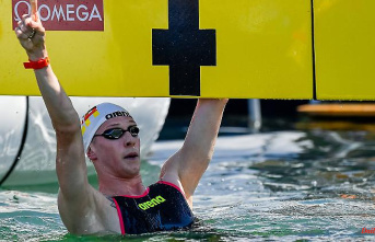 Fourth medal at this World Cup: Wellbrock swims confidently to gold in the open water