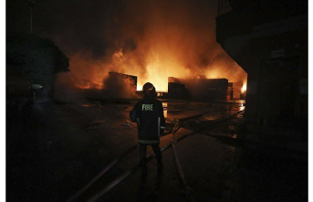 Accident. Bangladesh: At least 38 people killed in an explosion at a container depot
