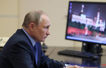 Ruble renunciation just an excuse?: Putin wants to drive gas prices up with threats
