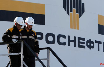 "Factually already eliminated": Is Russia flying out of OPEC?