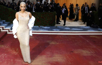 Ruined by Kardashian?: Owner denies damage to Monroe dress