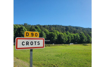 High mountains. Residents demand an assessment of the Crots housing project.