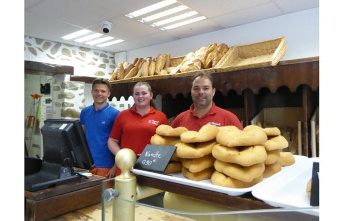 Saint-Gervais-sur-Roubion. The Bakery has officially opened their doors