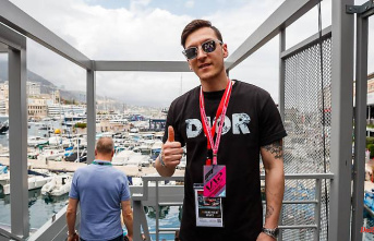 Fortnite star soon?: Özil is planning a new career off the pitch