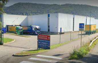 Upper Rhine. One worker is killed in a machine at a snack factory.