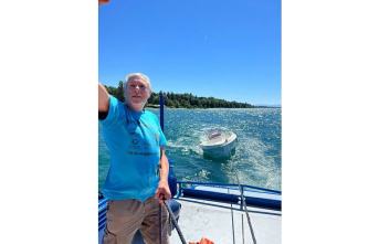 Thonon les Bains. On Lake Geneva, a boat capssizes