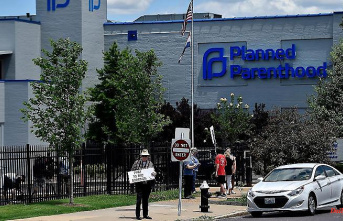 Protection from prosecution: Google deletes abortion clinics from location data