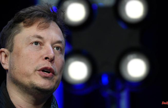 "This is total nonsense": Elon Musk denies affair with wife von Freund